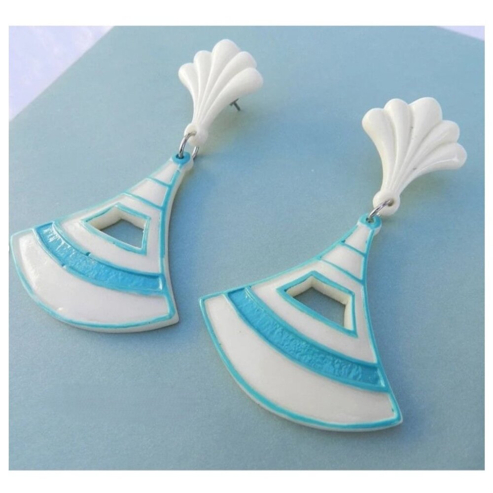 Retro Turquoise And Ivory Color Lucite Earrings / Triangle Lucite Dangle Pierced